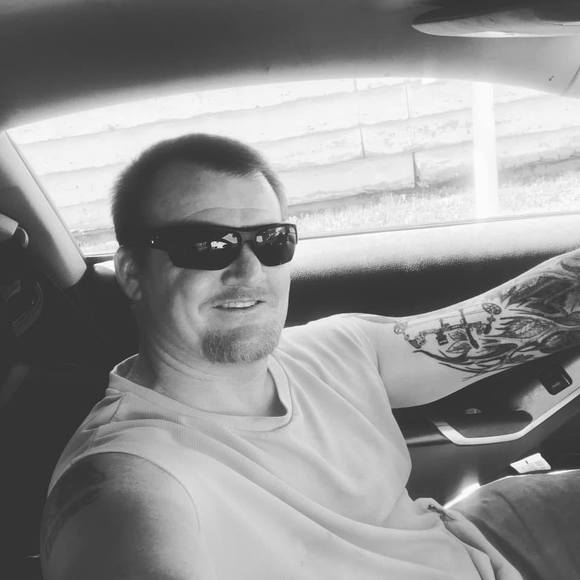 Meet your Posher, Matt - Picture 1 of 1